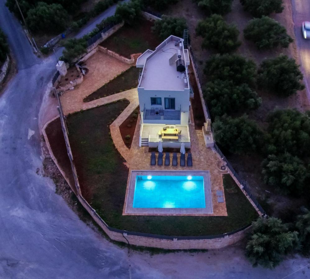 Horizon Villa Almyrida อัลมีรีดา ภายนอก รูปภาพ