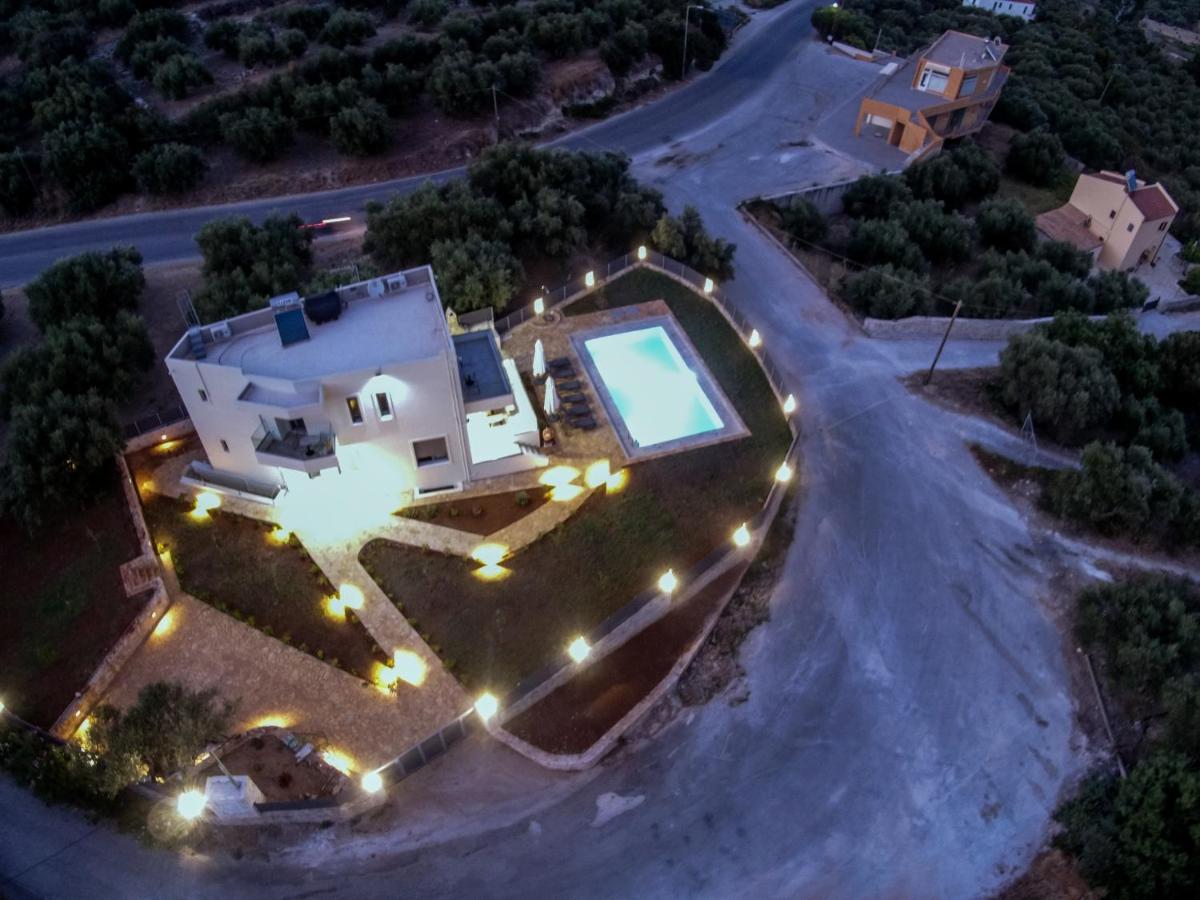 Horizon Villa Almyrida อัลมีรีดา ภายนอก รูปภาพ