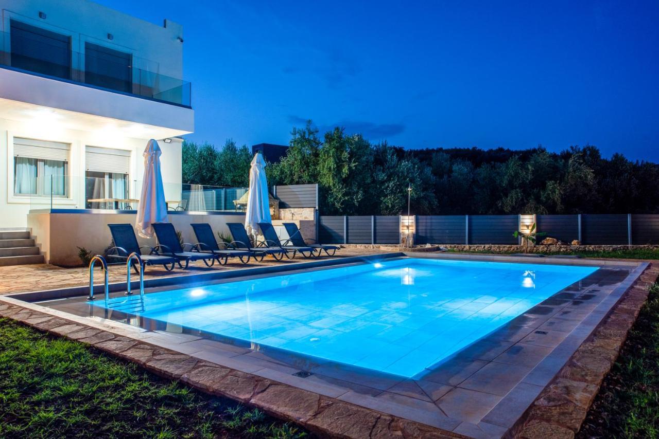 Horizon Villa Almyrida อัลมีรีดา ภายนอก รูปภาพ